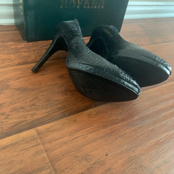 Ralph Lauren heels - Picture 3 of 5